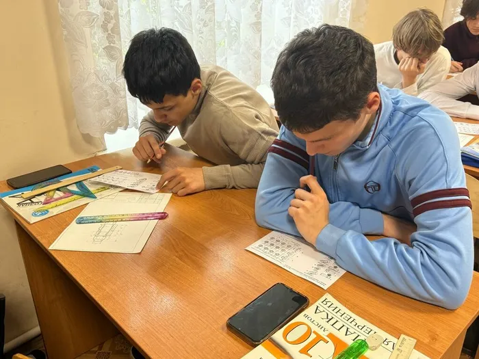 Открытый урок по теме «Сечения» (1)