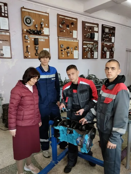 стартовала  декада отделения «Техника и технологии наземного транспорта» (5)