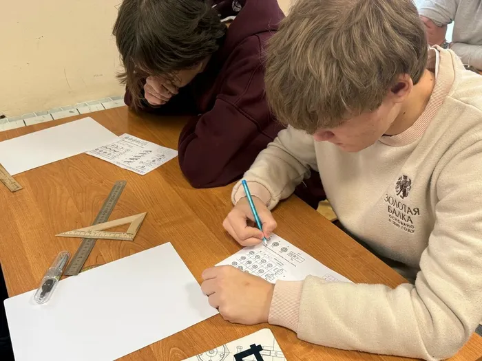 Открытый урок по теме «Сечения» (4)