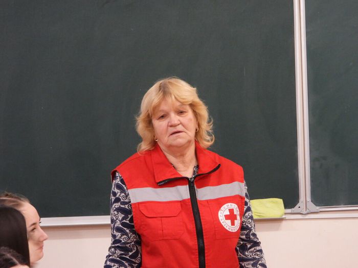 сотрудники Красного Креста в гостях у студентов СевМК (3)